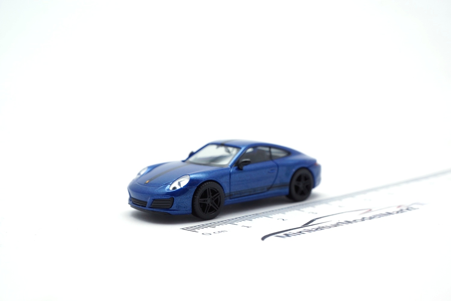 Herpa 430418-002 Porsche 911 (991) Carrera 4 S - saphirblau 1:87