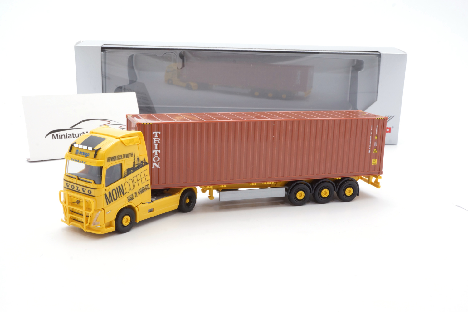Herpa 946735 Volvo FH Gl. XL - Acargo MoinCoffee - Trucker Babe Jana 1:87