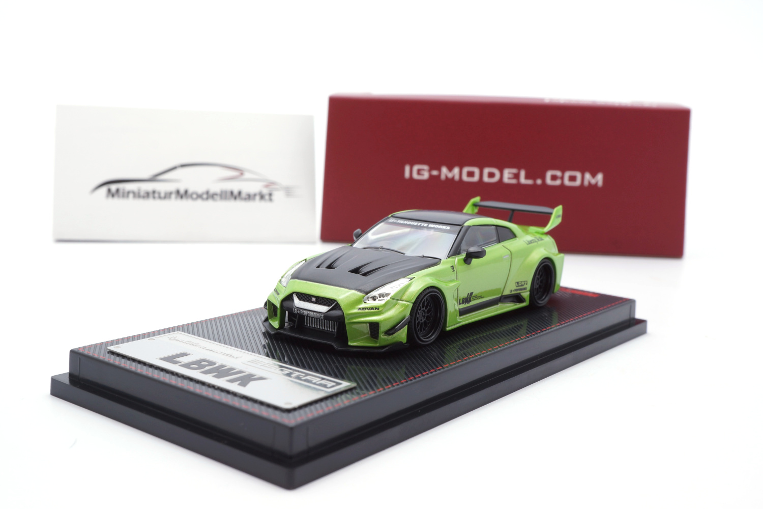 Ignition Model IG2384 LB-Silhouette WORKS GT Nissan 35GT-RR - Green 1:64