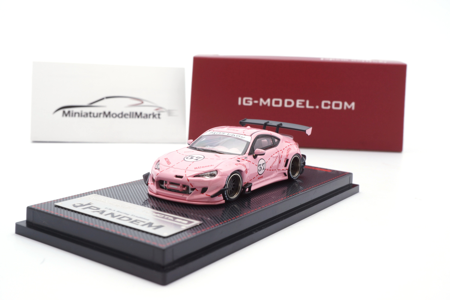 Ignition Model IG2406 Pandem Toyota 86 V3 - Pink 1:64