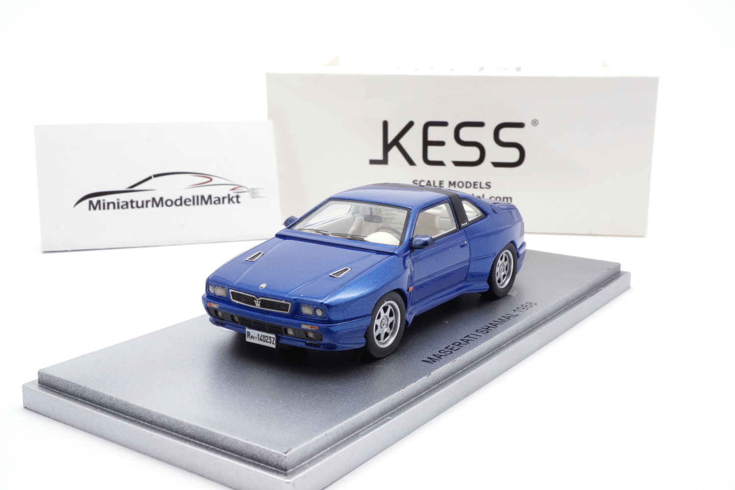 Kess KE43014023 Maserati Shamal - Blau Metallic - 1988 1:43