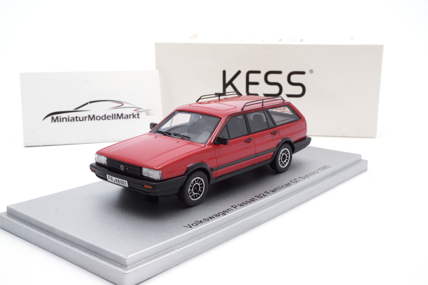 Kess KE43028001 VW Passat B2 Variant 2.0i Syncro - Rot - 1984 1:43