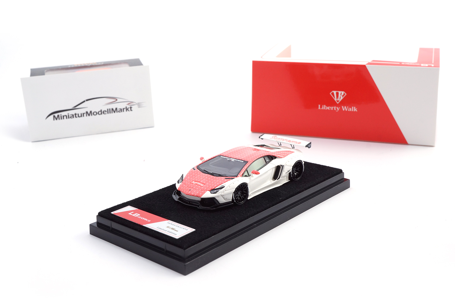 LB-Works LB-LP700-Supreme Liberty Walk Lamborghini Aventador LP700 - Supreme 1/64