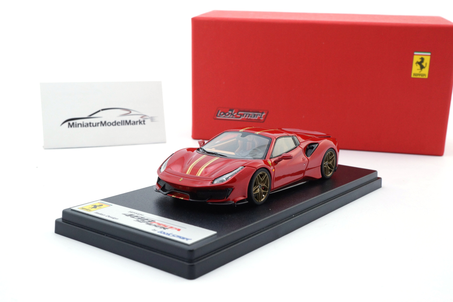 Looksmart LS496HTD Ferrari 488 Pista Spider Hardtop - Rosso Scuderia Rot 1:43