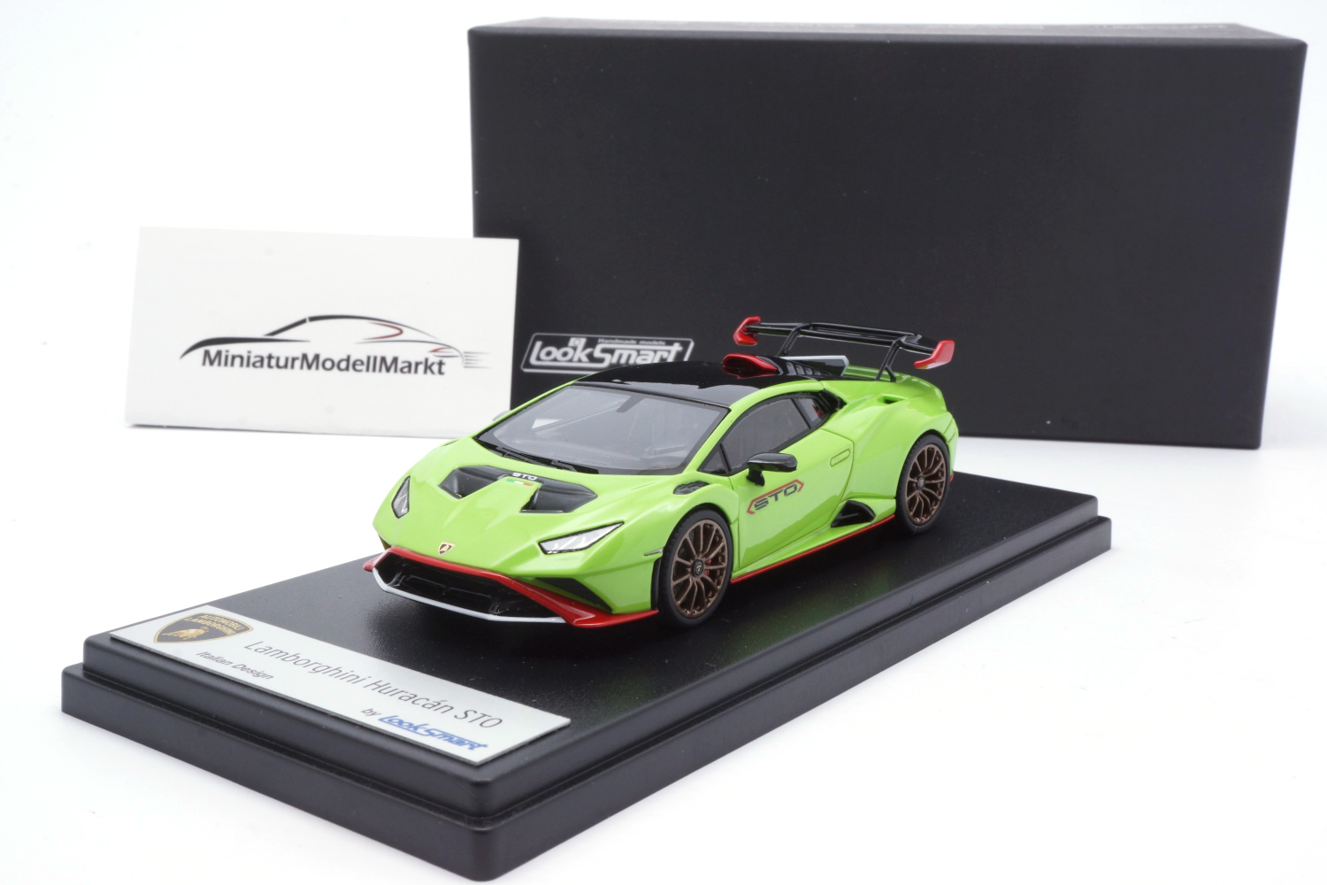 Looksmart LS523A Lamborghini Hurcan STO - Verde Aries 1:43