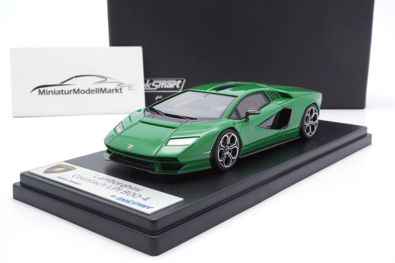 Looksmart LS529D Lamborghini Countach LPI 800-4 - Verde Medio 1:43