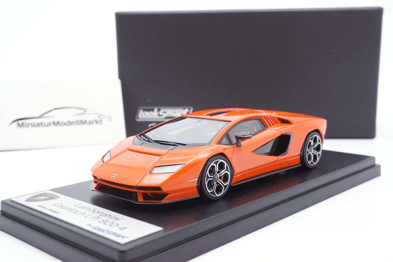 Looksmart LS529E Lamborghini Countach LPI 800-4 - Arancio 1:43