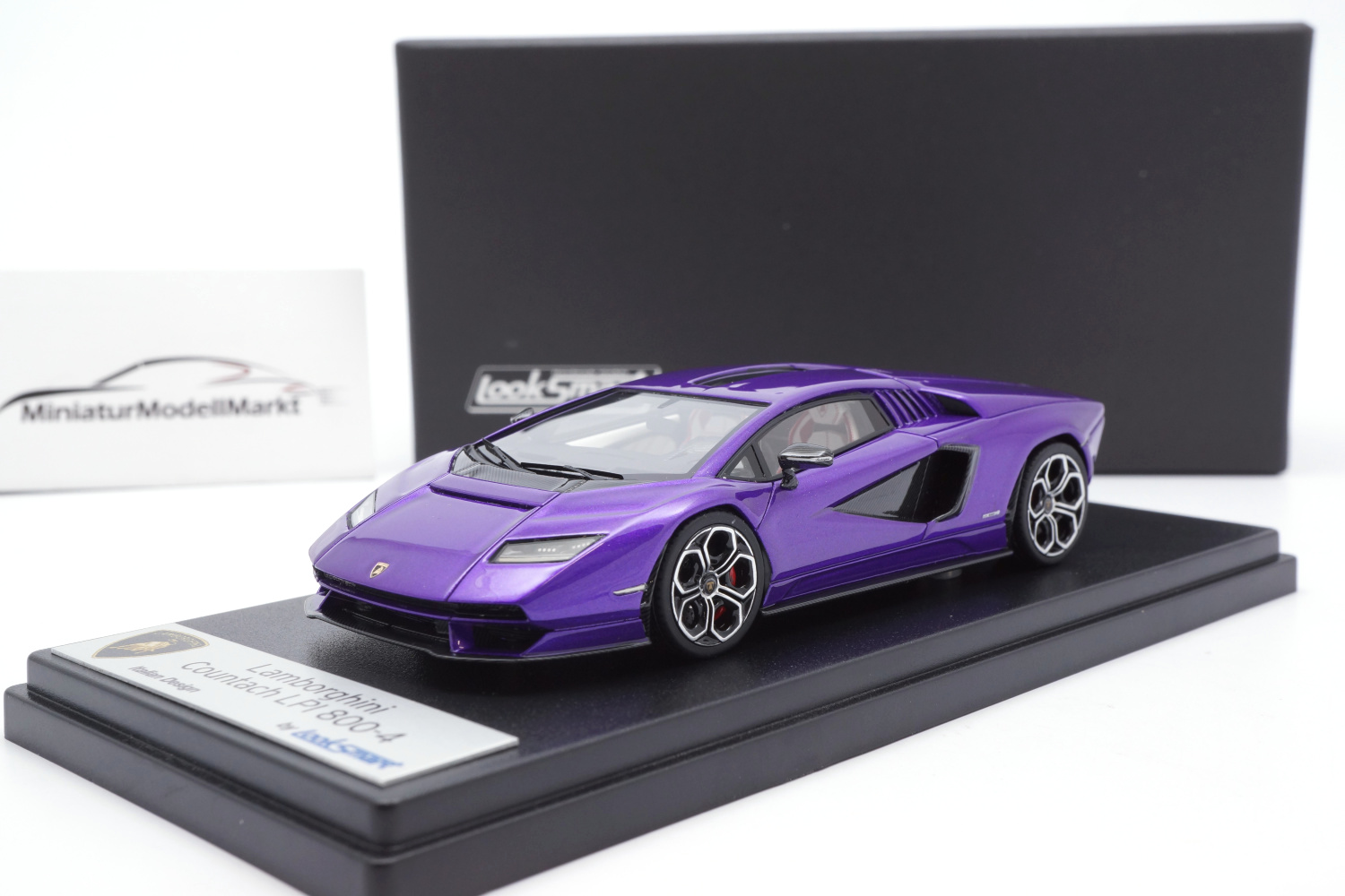 Looksmart LS529G Lamborghini Countach LPI 800-4 - Viola Pasifae 1:43