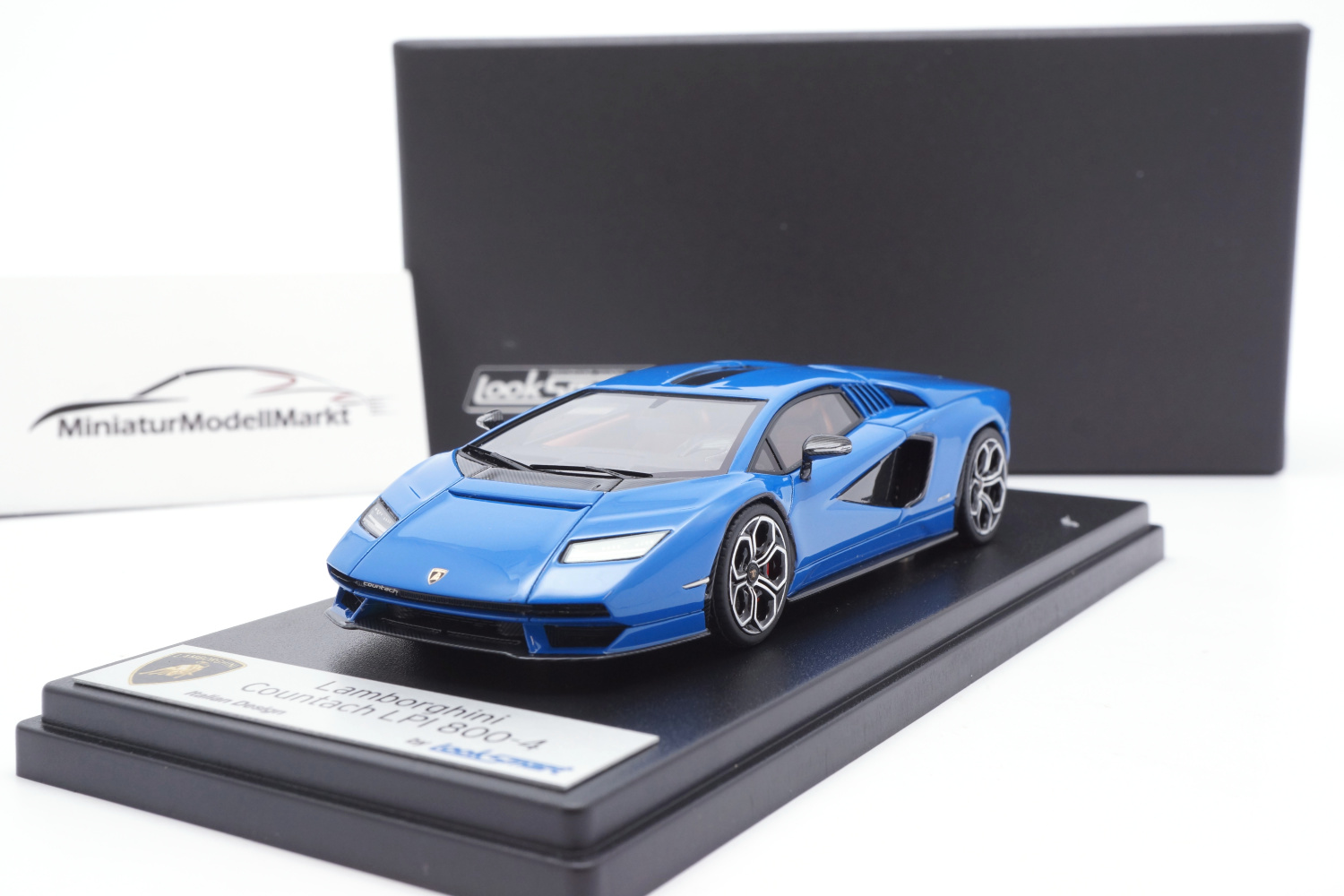 Looksmart LS529H Lamborghini Countach LPI 800-4 - Bleu 1:43