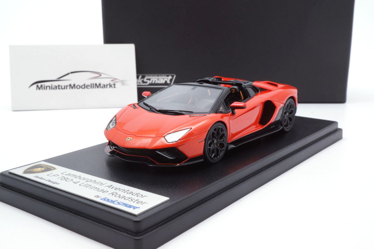 Looksmart LS532C Lamborghini Aventador Ultimae Roadster - Arancio Xanto 1:43