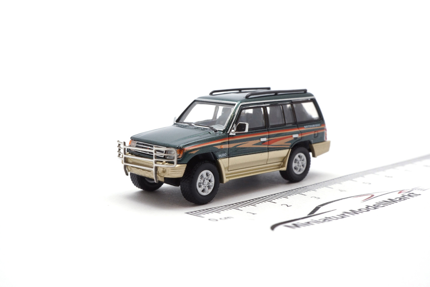 Micro City MC870006 Mitsubish Pajero - Grün 1:87