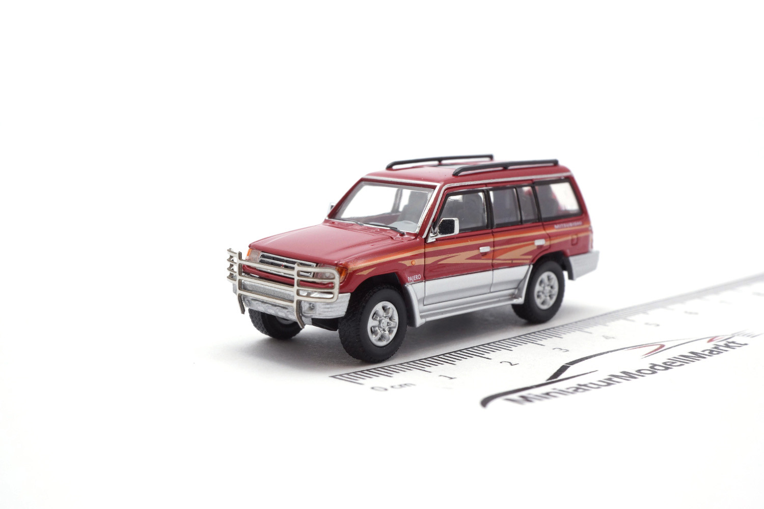 Micro City MC870006 Mitsubish Pajero - Rot 1:87