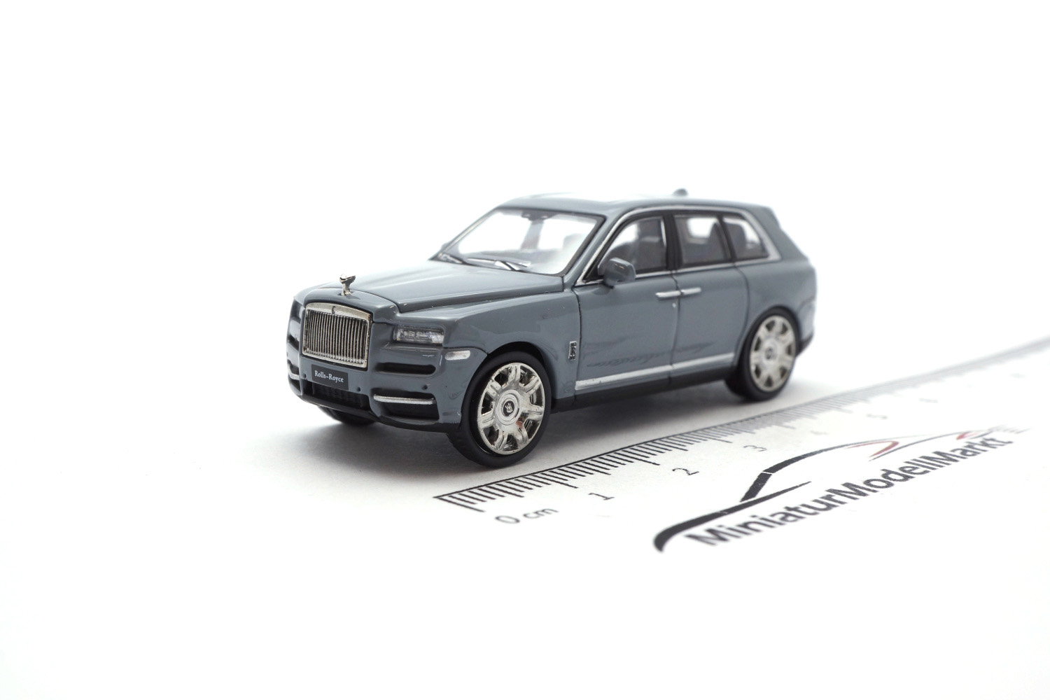 Micro City MC870011 Rolls-Royce Cullinan - Grau 1:87