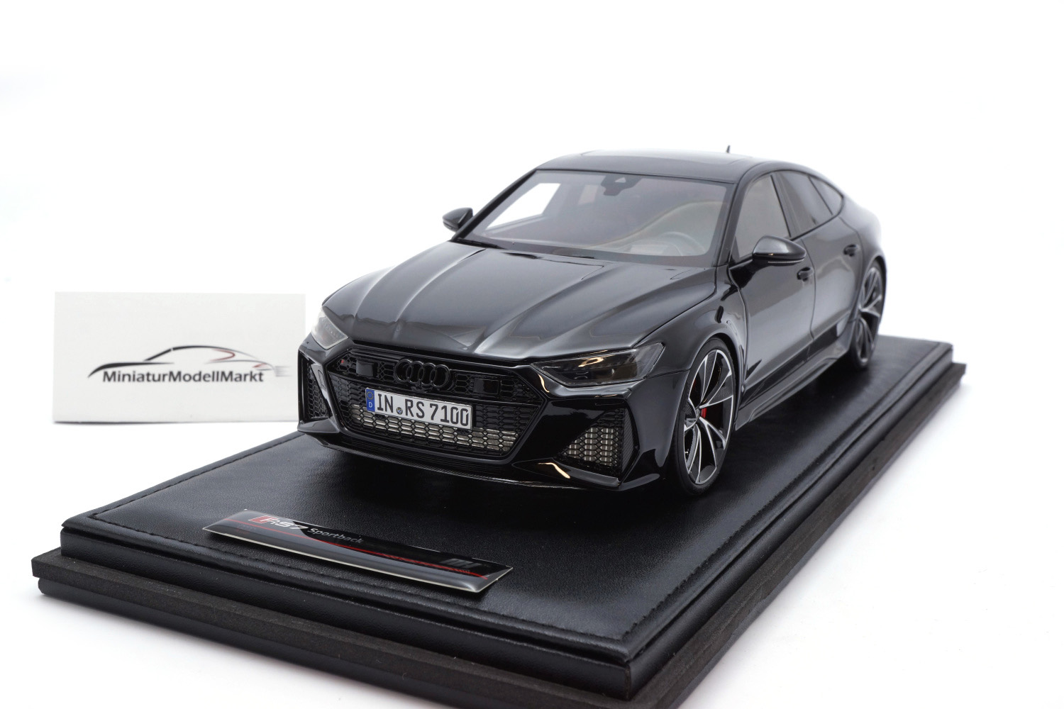 Motorhelix MH007BM Audi RS7 Sportback (C8) - Black Metallic 1:18