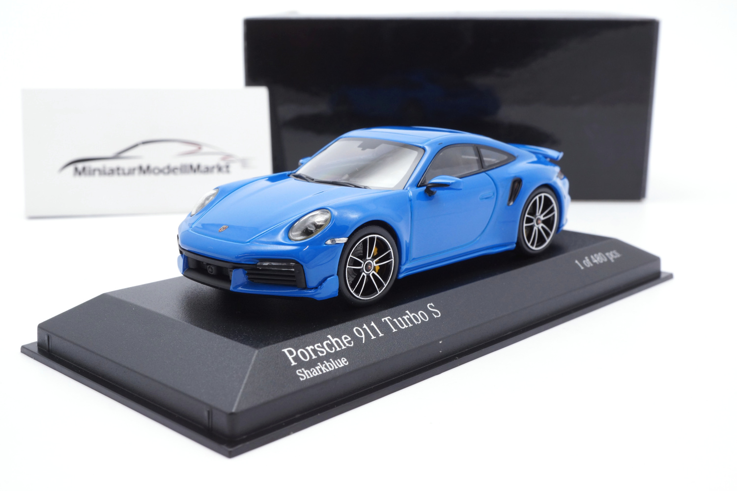 Minichamps 410060072 Porsche 911 (992) Turbo S Sport Design - Sharkblue - 2021 1:43