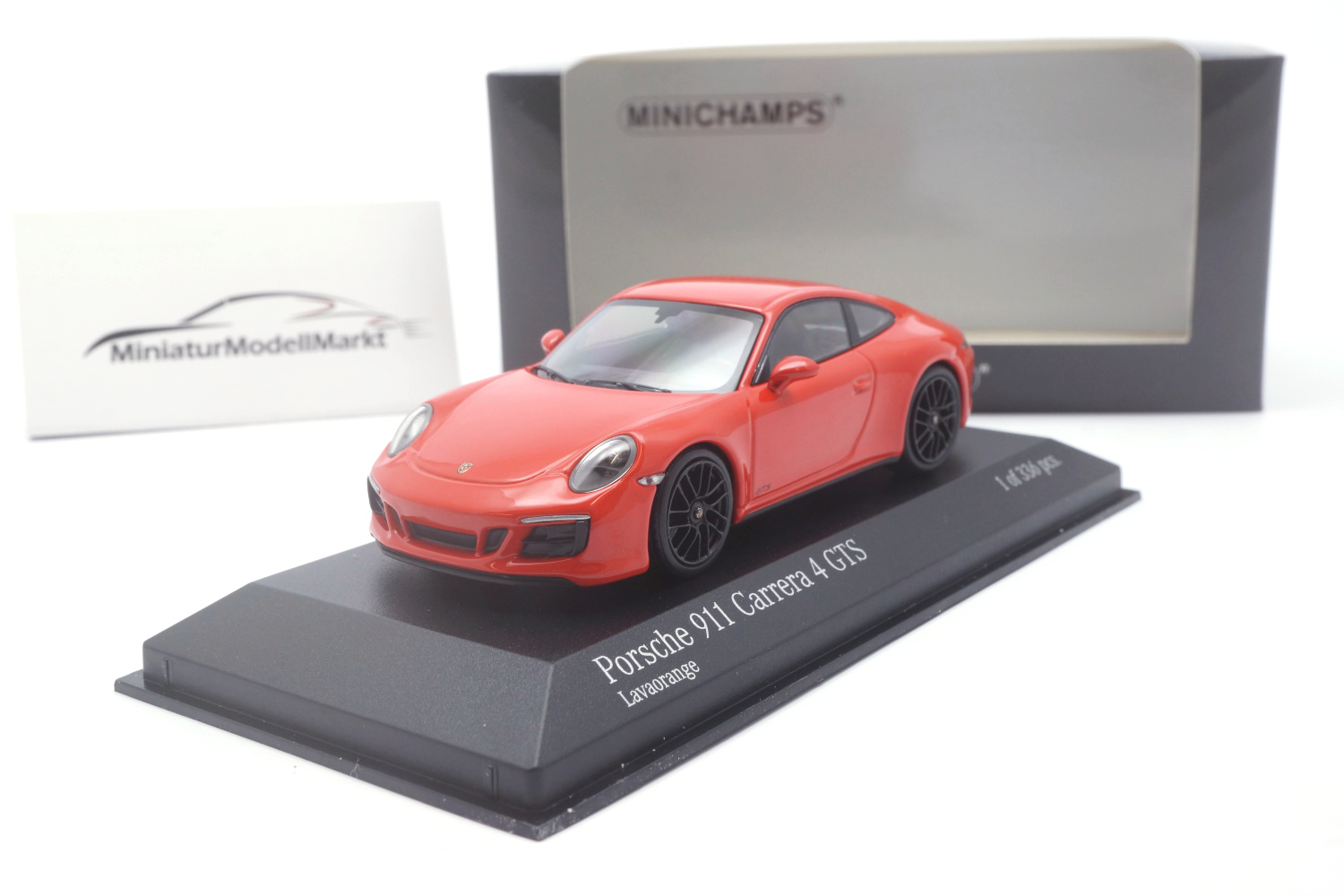 Minichamps 410067321 Porsche 911 (991.2) Carrera 4GTS - Orange - 2017 1:43