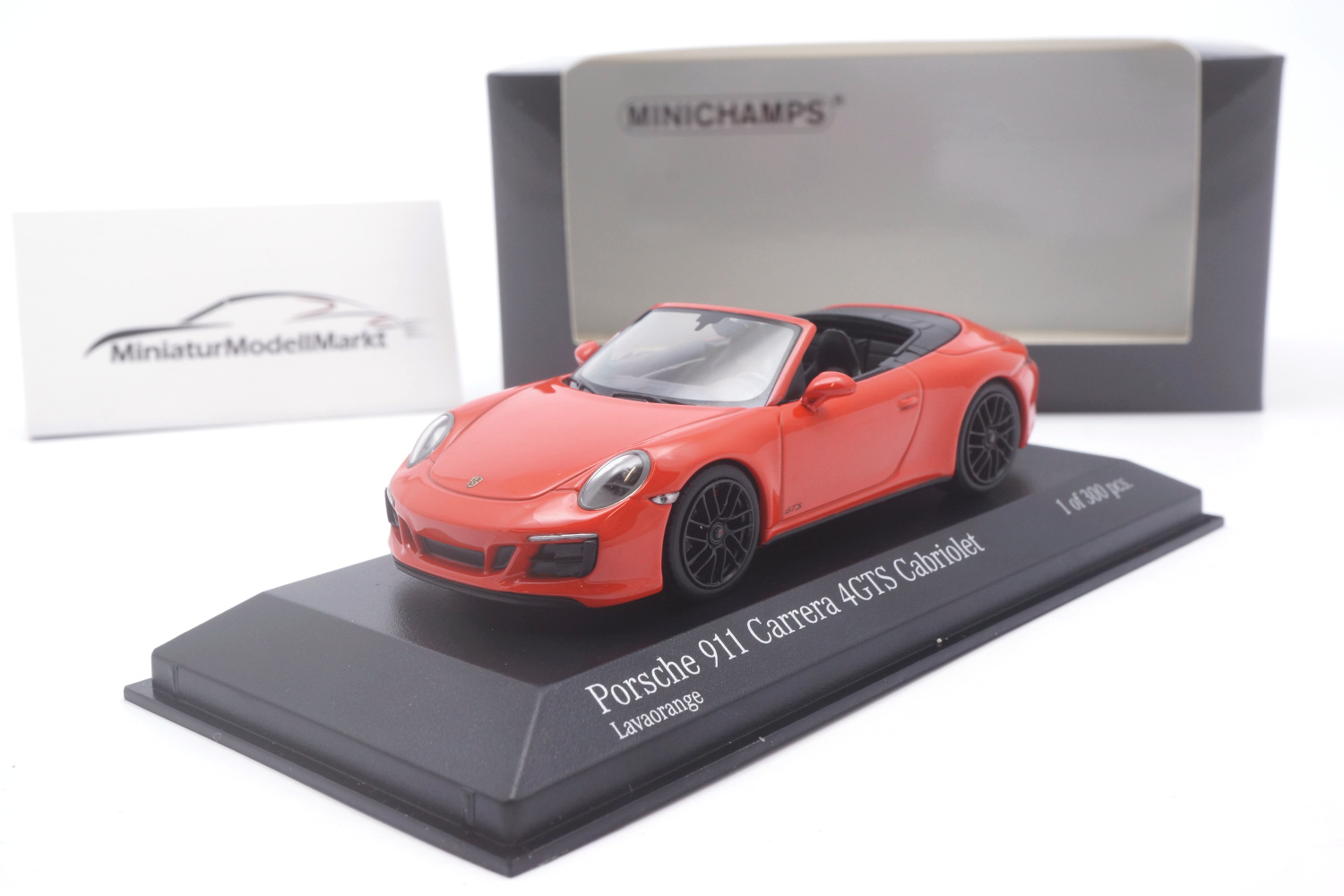 Minichamps 410067331 Porsche 911 (991.2) Carrera 4GTS Cabrio Orange 2017 1:43