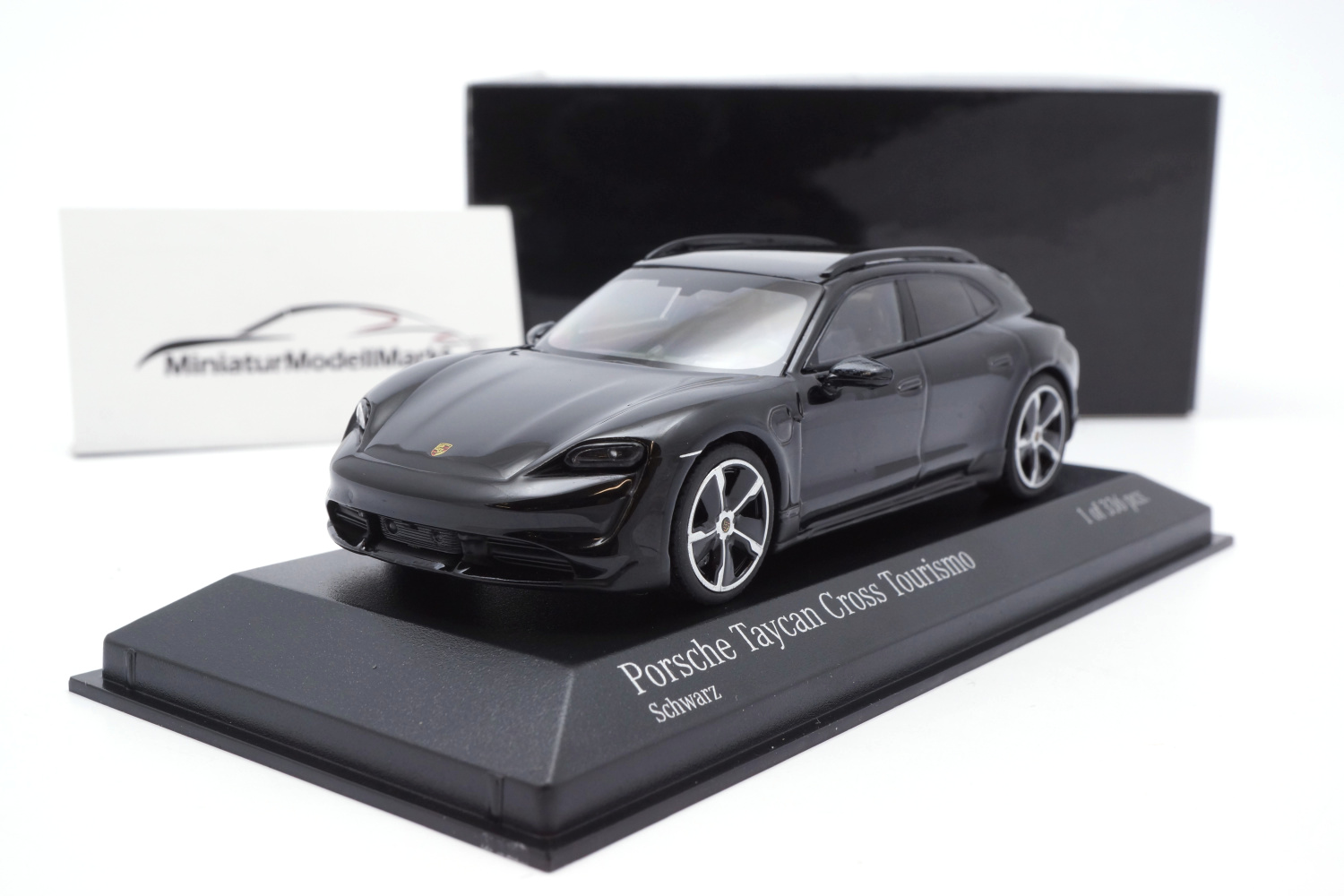 Minichamps 410069302 Porsche Taycan Cross Tourismo Turbo S - Black - 2020 1:43