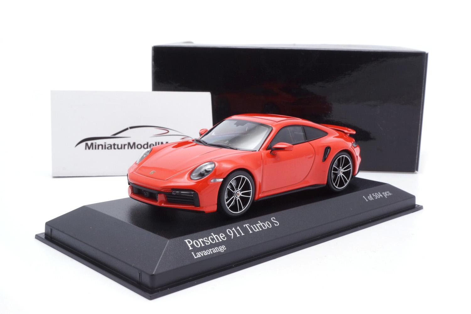 Minichamps 410069476 Porsche 911 Turbo S - Lavaorange - 2020 1:43