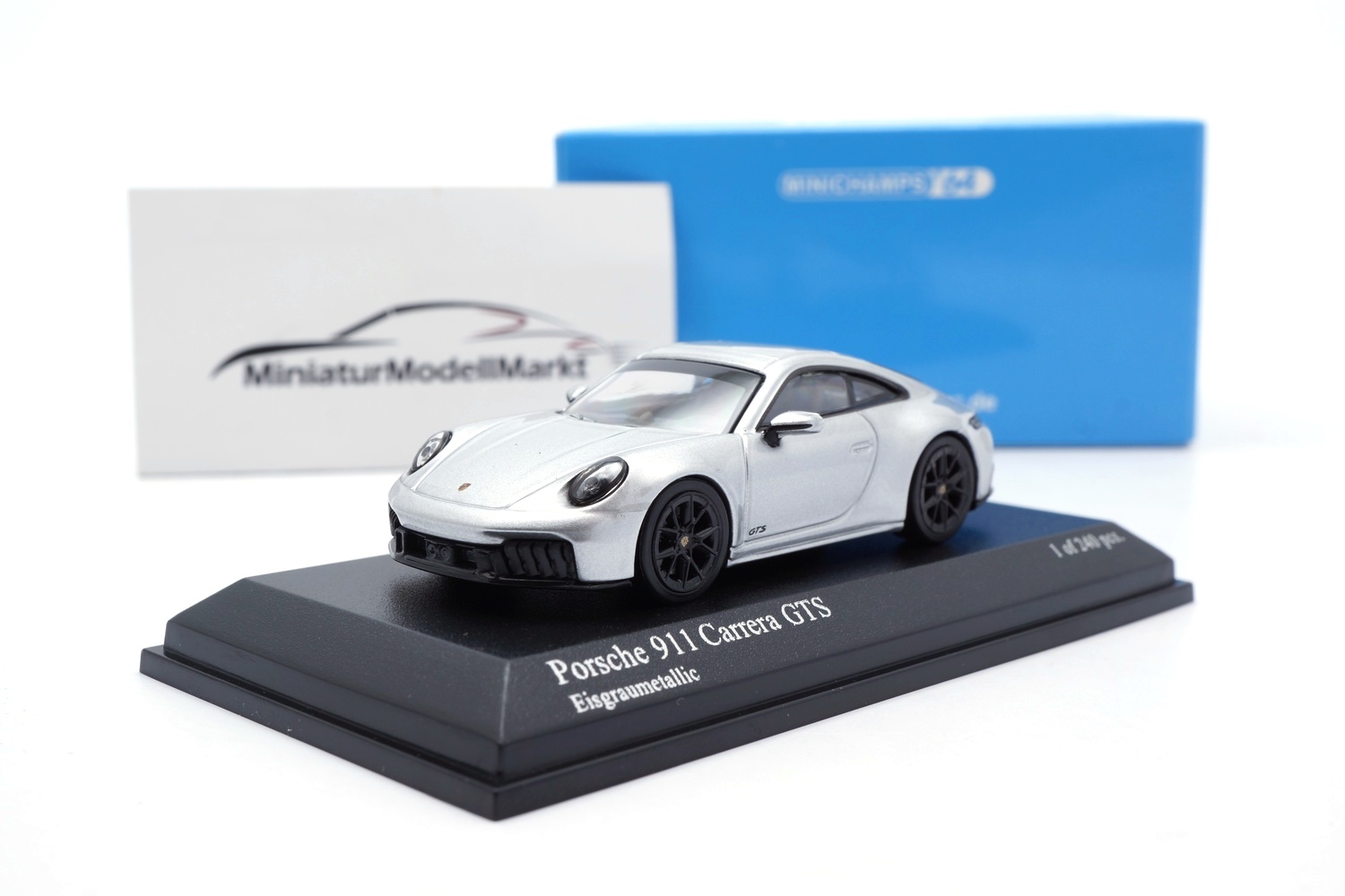 Minichamps 640064121 Porsche 911 992.2 Carrera GTS - Eisgrau - 2025 1:64