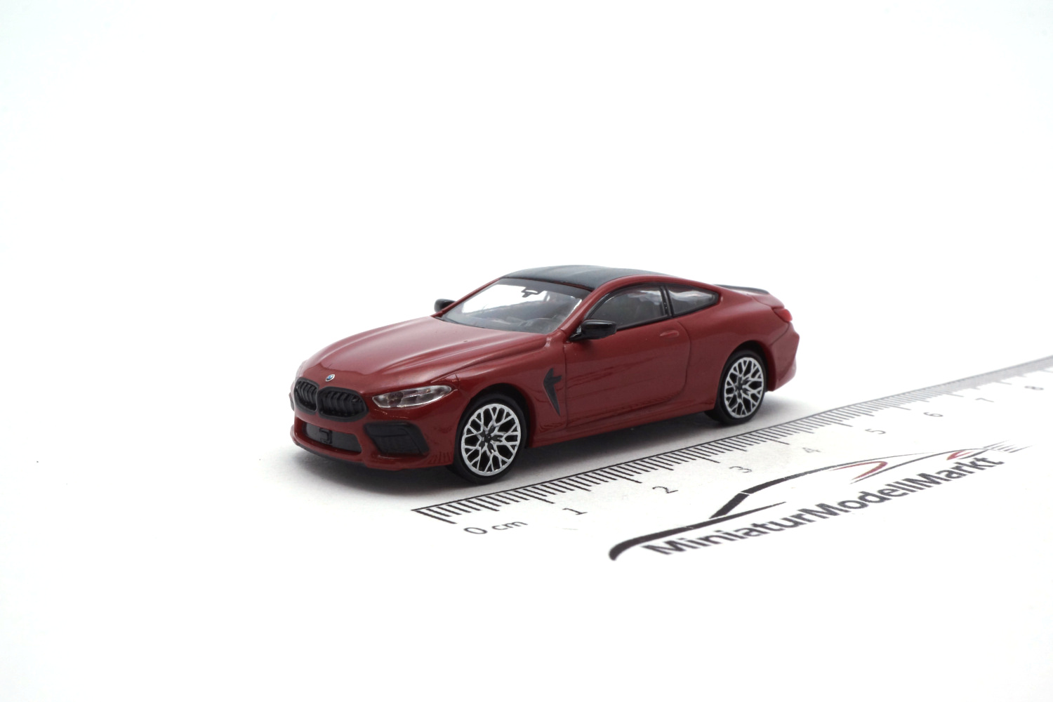 Minichamps 870029022 BMW M8 Competition Coupe - Rot Metallic - 2019 1:87