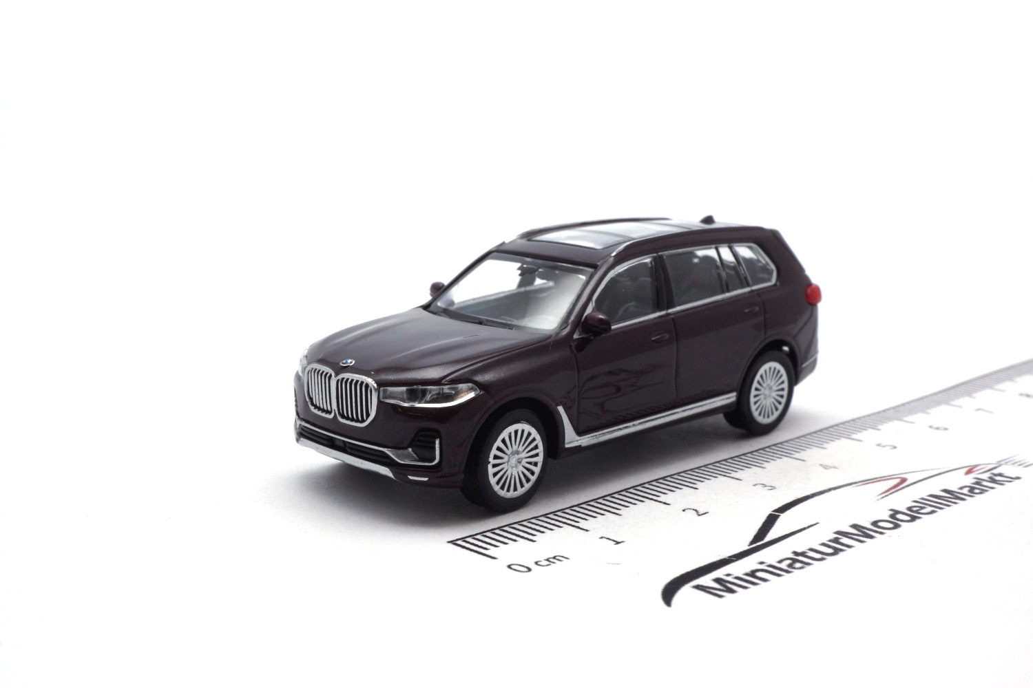 Minichamps 870029304 BMW X7 (G07) - Dunkelrot Metallic - 2019 1:87