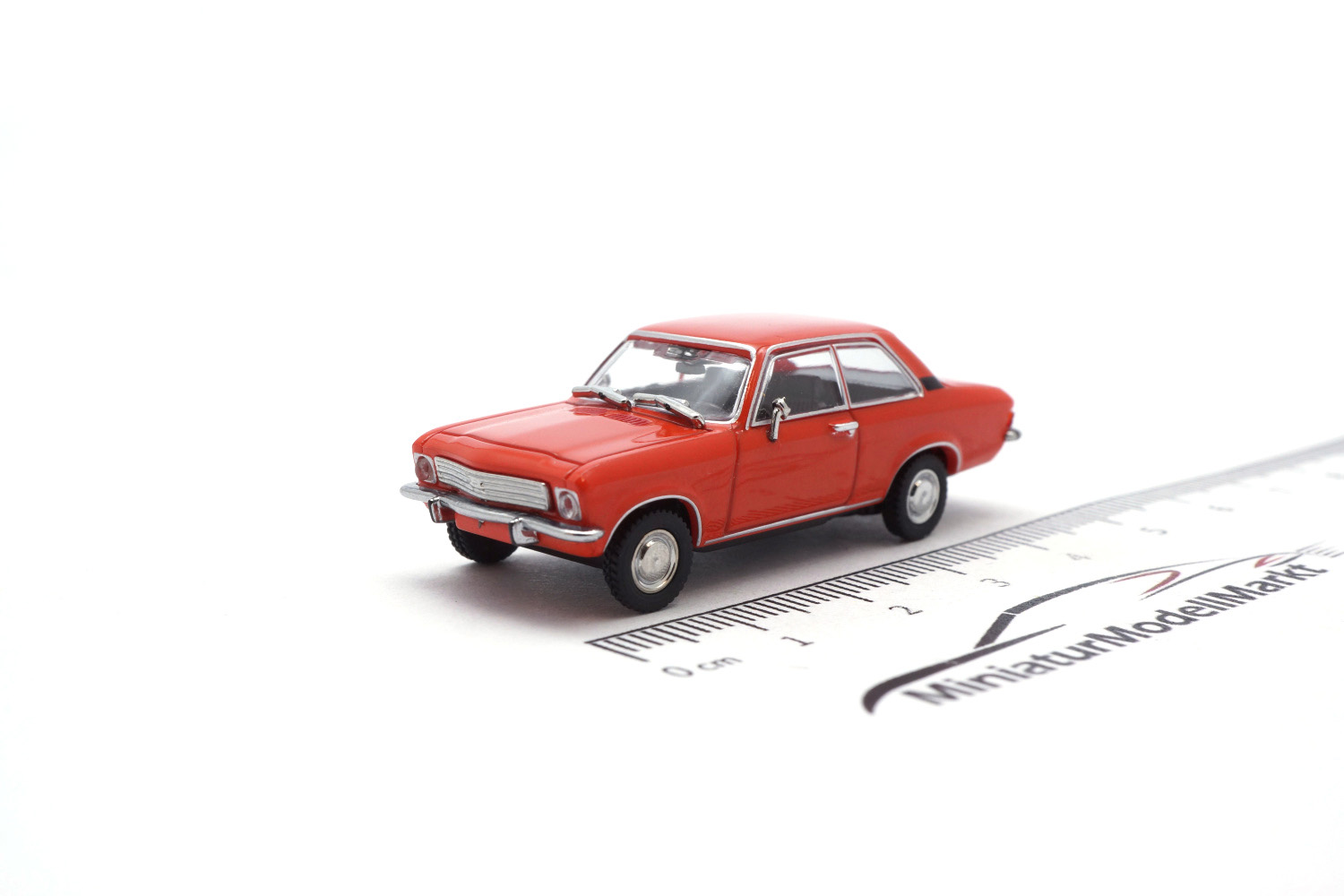 Minichamps 870040000 Opel Ascona - Rot - 1970 1:87