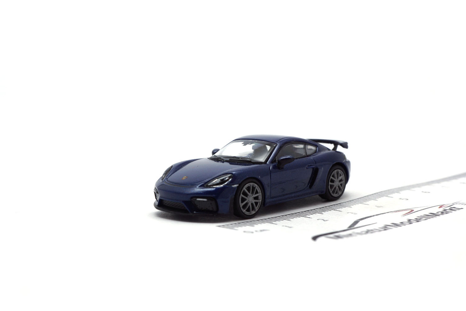 Minichamps 870067600 Porsche 718 Cayman GT4 (981) - Blau Metallic - 2019 1:87