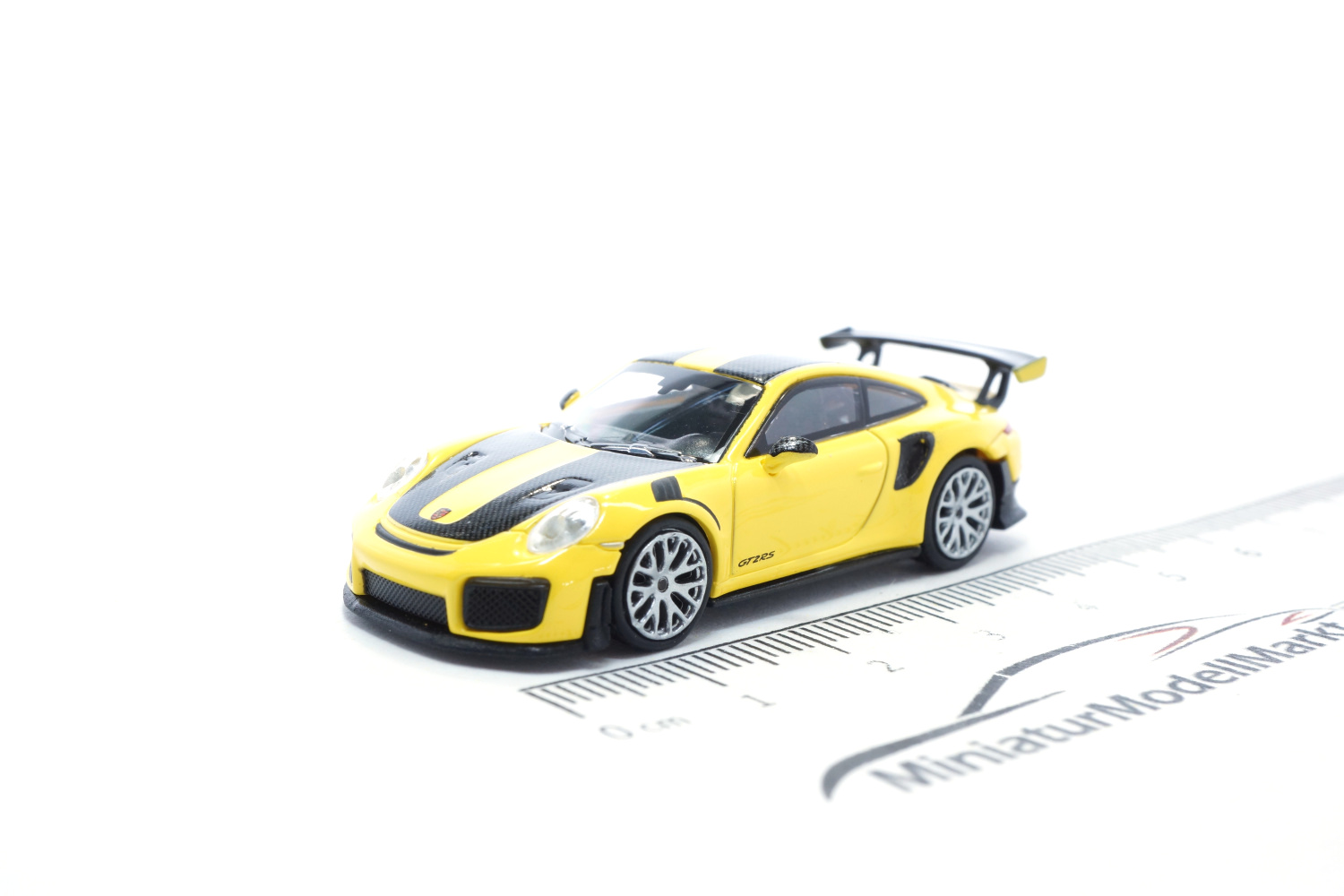 Minichamps 870068128 Porsche 911 GT 2 RS - Gelb Carbon - 2018 1:87
