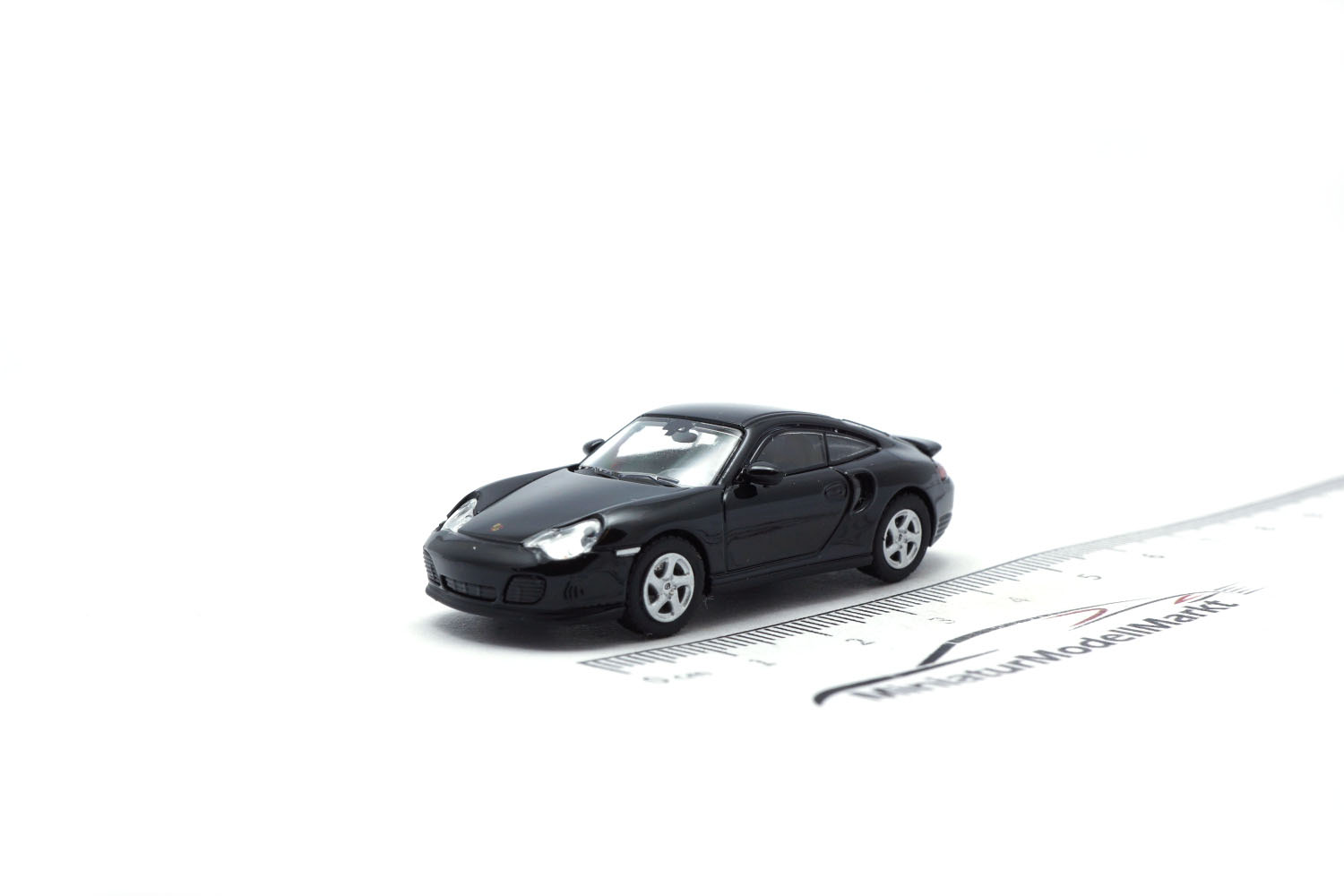 Minichamps 870068174 Porsche 911 Turbo (996) - Schwarz - 2000 1:87