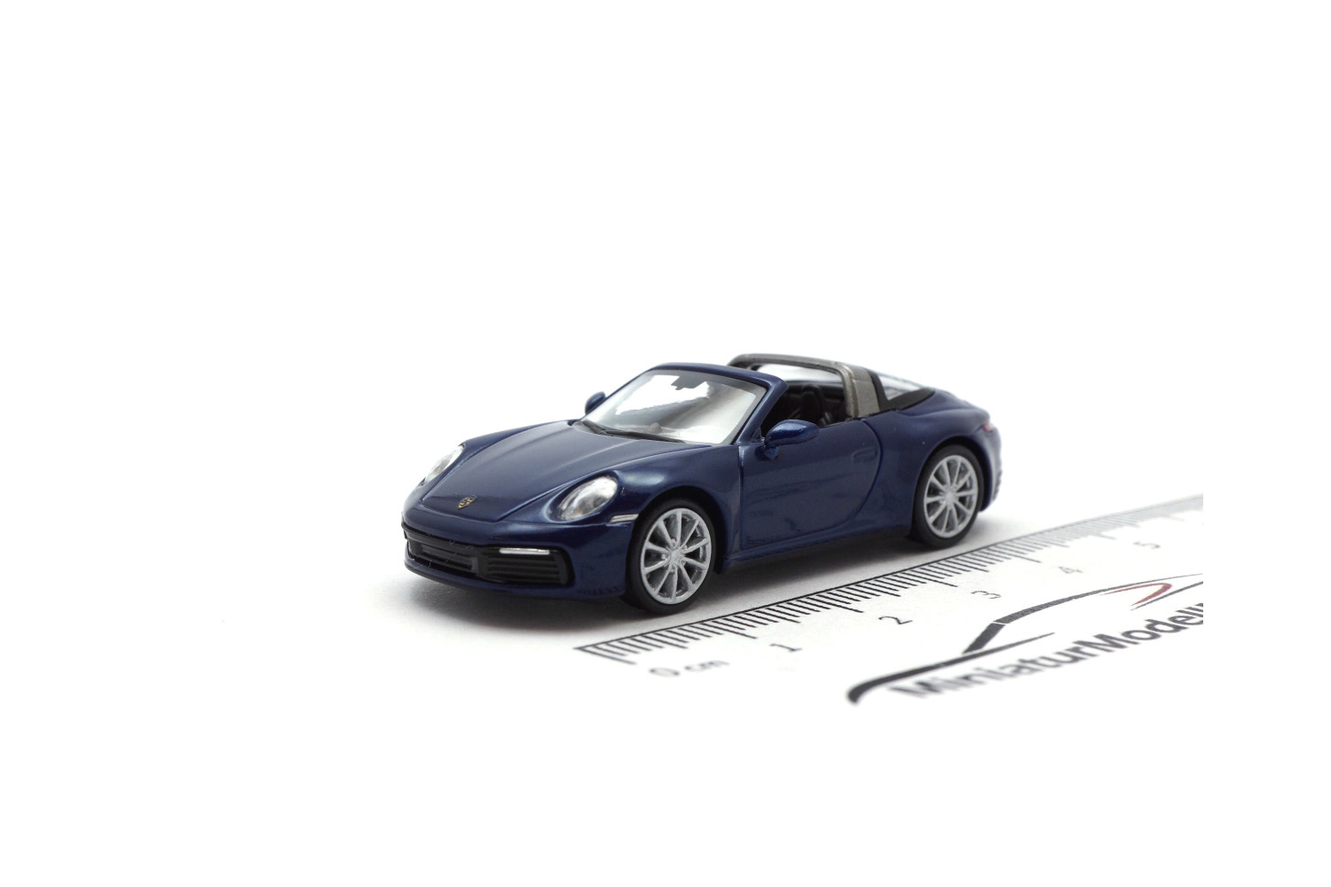 Minichamps 870069060 Porsche 911 (992) Targa 4 - Blau Metallic - 2020 1:87