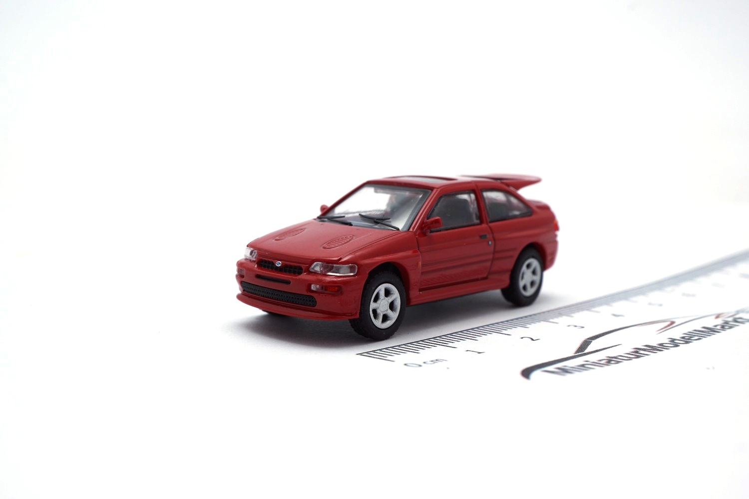 Minichamps 870084020 Ford Escort Cosworth - Rot - 1992 1:87