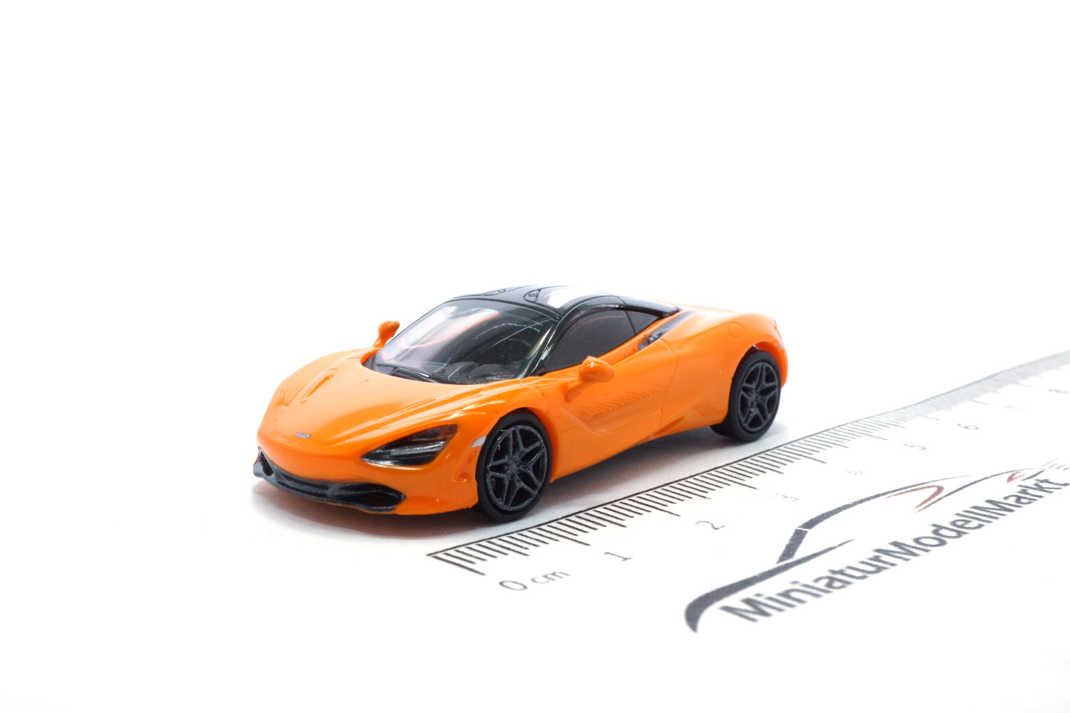 Minichamps 870178721 McLaren 720S - Orange 1:87