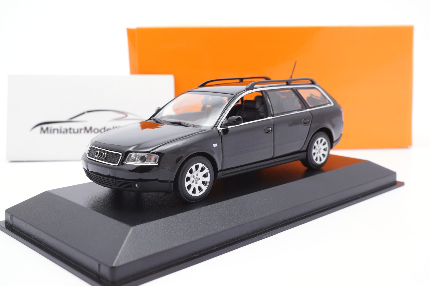 Minichamps 940017110 Audi A6 Avant - Schwarz - 1997 1:43