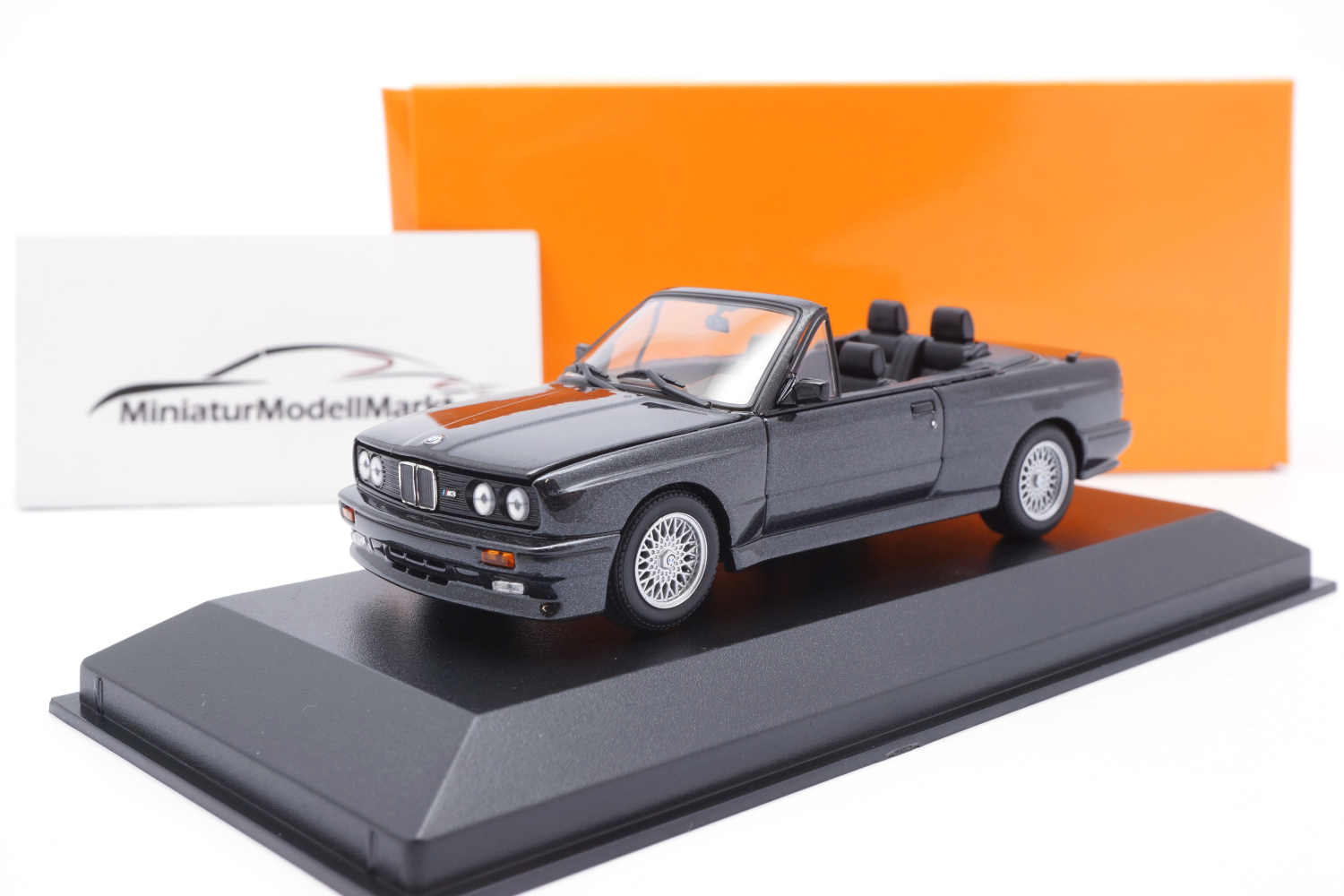 Minichamps 940020334 BMW M3 Cabriolet (E30) - Schwarz Metallic - 1988 1:43
