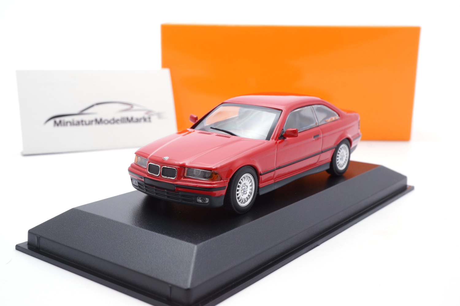Minichamps 940023320 BMW 3er (E36) Coupe - Rot - 1992 1:43