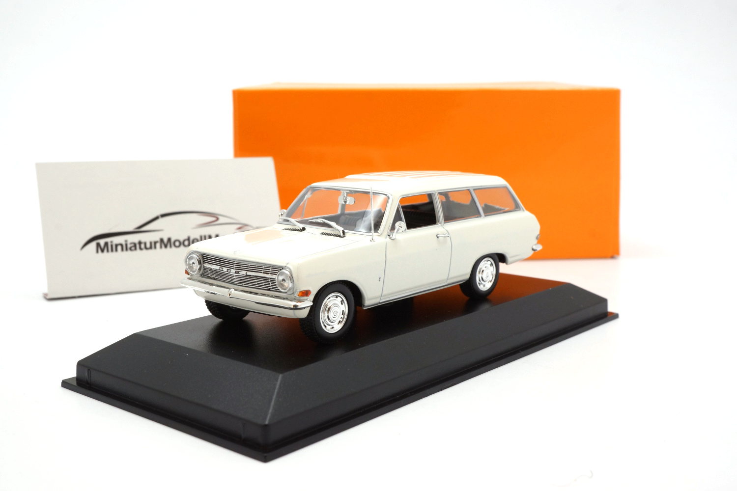 Minichamps 940041010 Opel Rekord A Caravan - Weiss - 1962 1:43