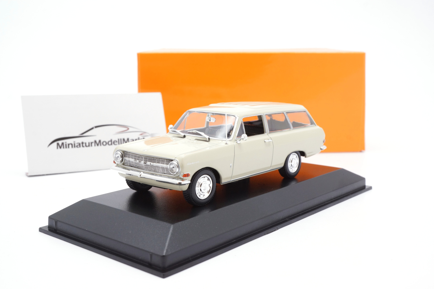 Minichamps 940041011 Opel Rekord A Caravan - Beige - 1962 1:43