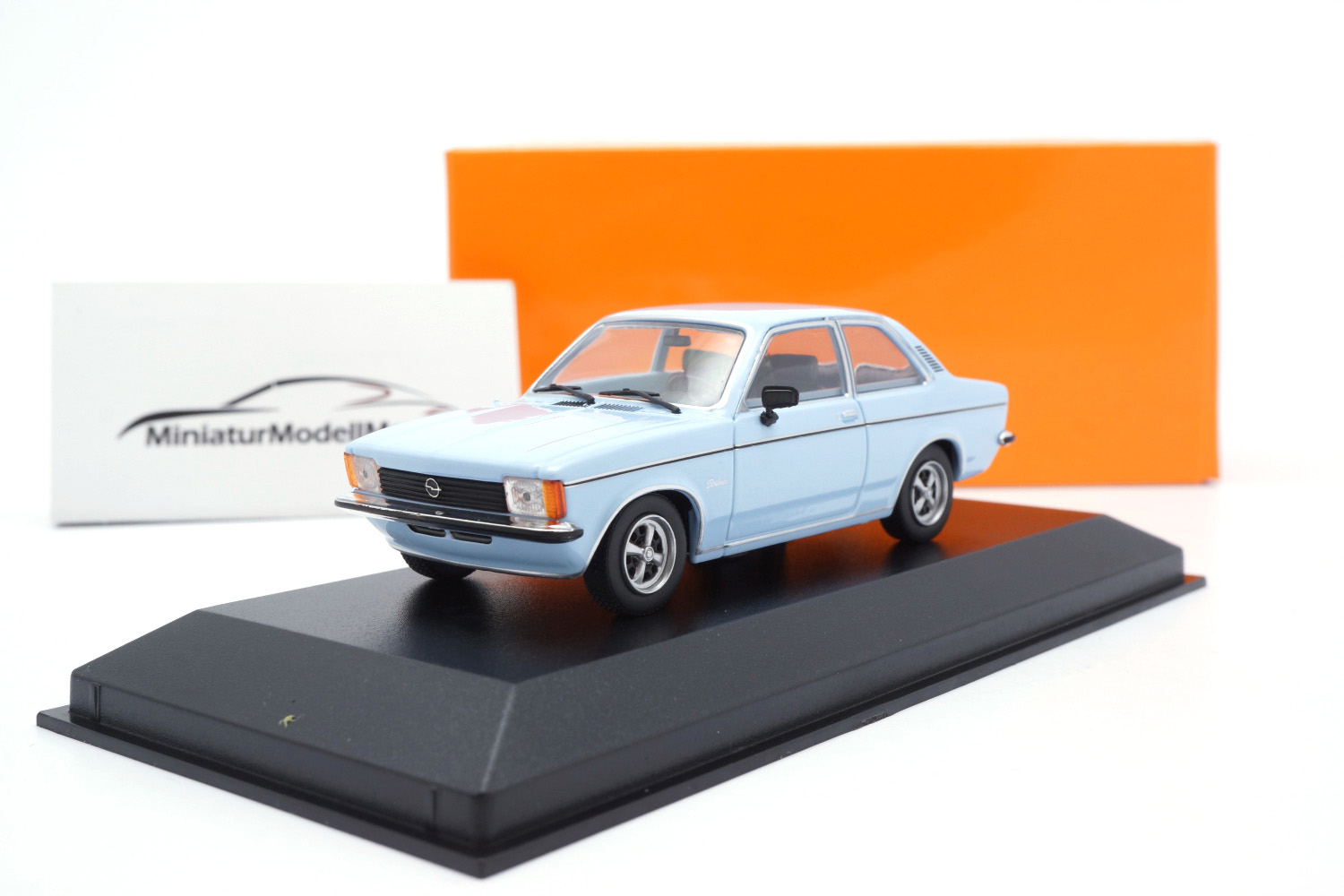 Minichamps 940048100 Opel Kadett C - Blau - 1978 1:43