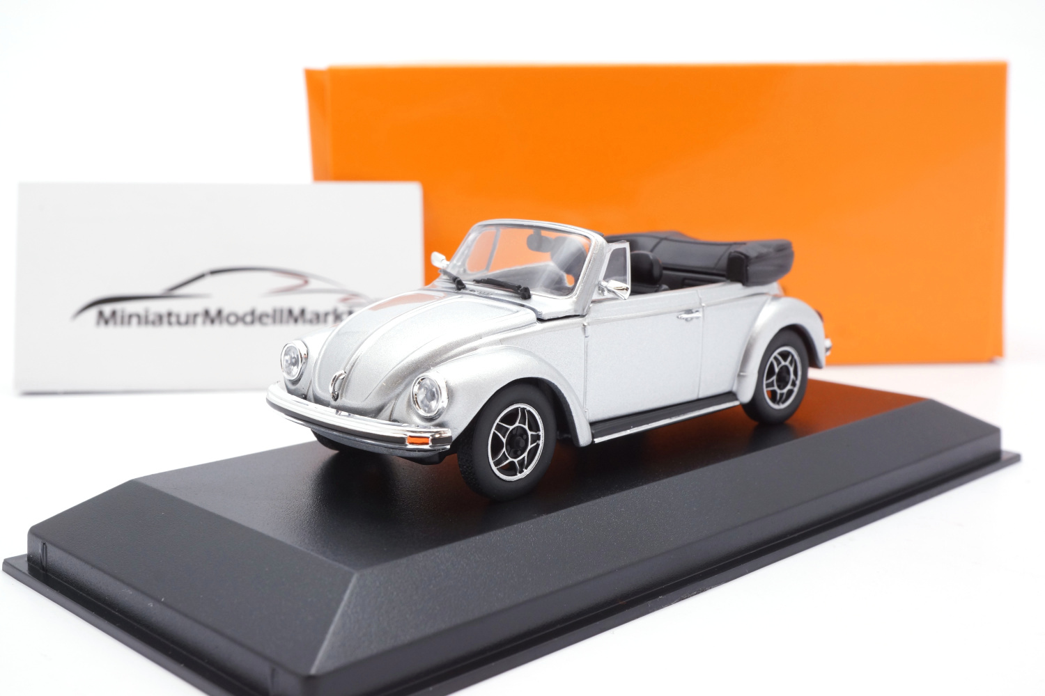 Minichamps 940055130 VW Käfer 1303 Cabrio - Silber - 1979 1:43