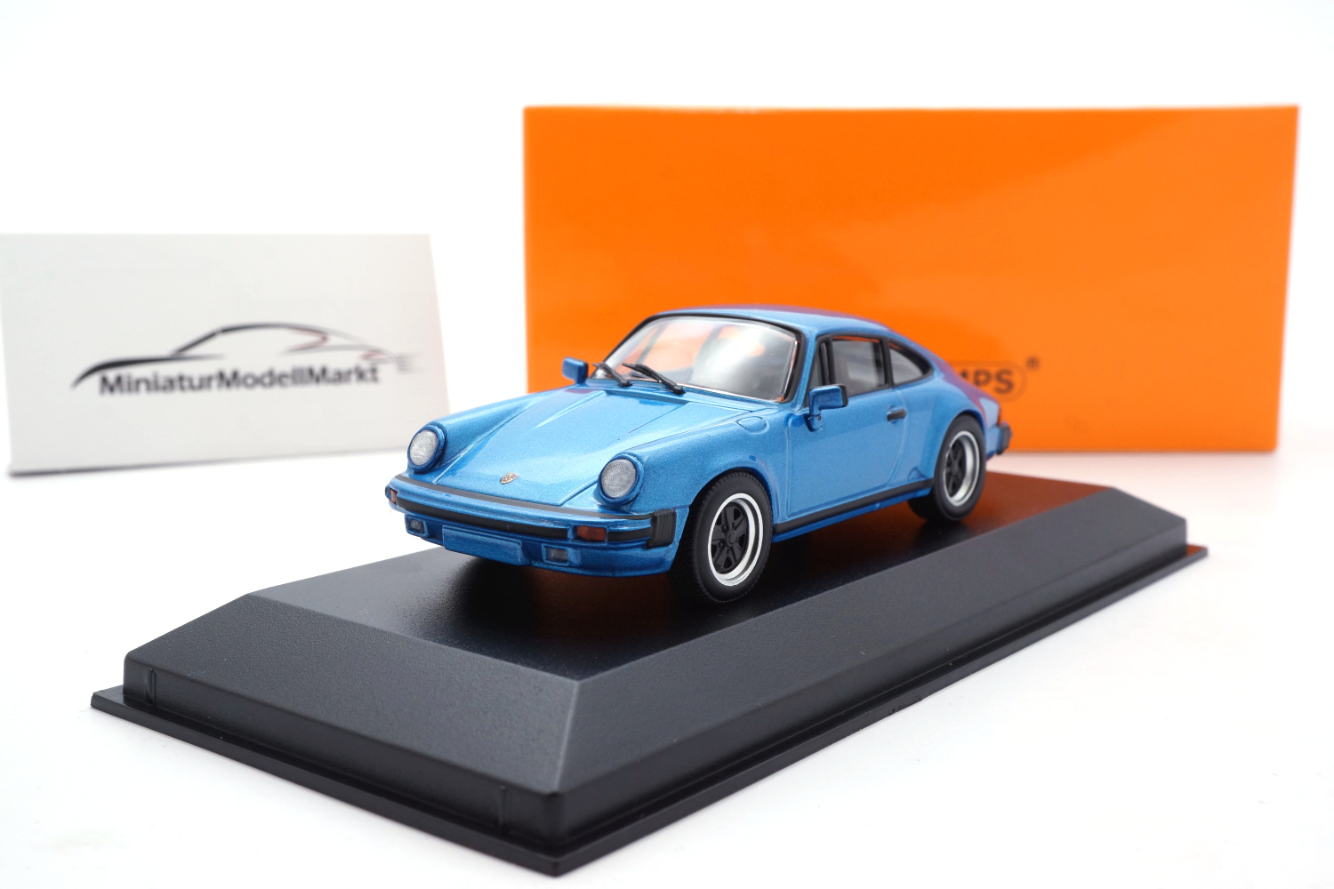 Minichamps 940062024 Porsche 911 SC - Blau Metallic - 1979 1:43