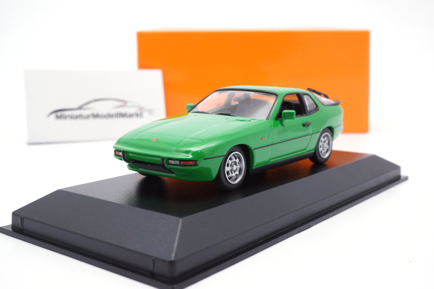 Minichamps 940062124 Porsche 924 - Grün - 1976 1:43