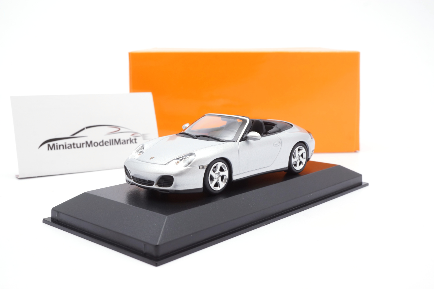 Minichamps 940062831 Porsche 911 (996) 4S Cabrio - Silber - 2003 1:43