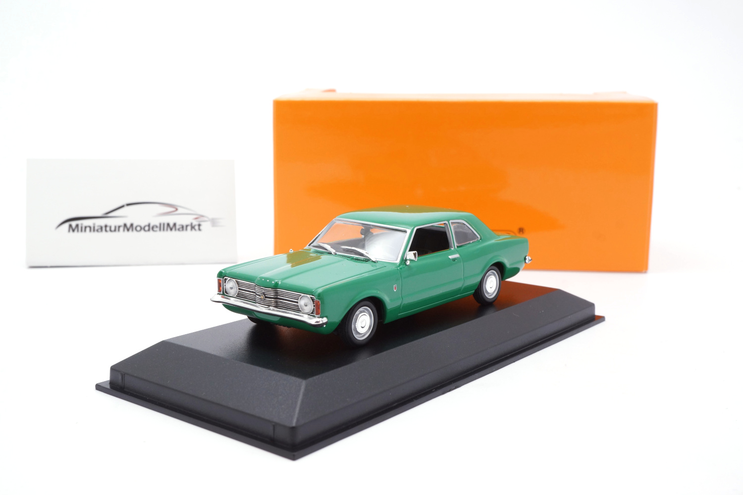 Minichamps 940081304 Ford Taunus - Grün - 1970 1:43