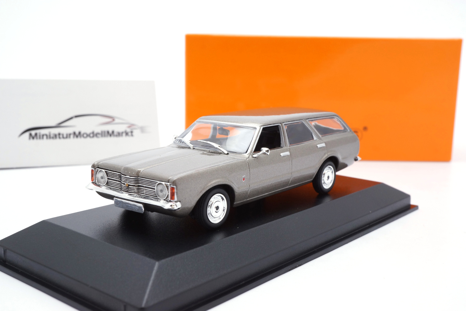 Minichamps 940081310 Ford Taunus Turnier - Grau Metallic - 1970 1:43