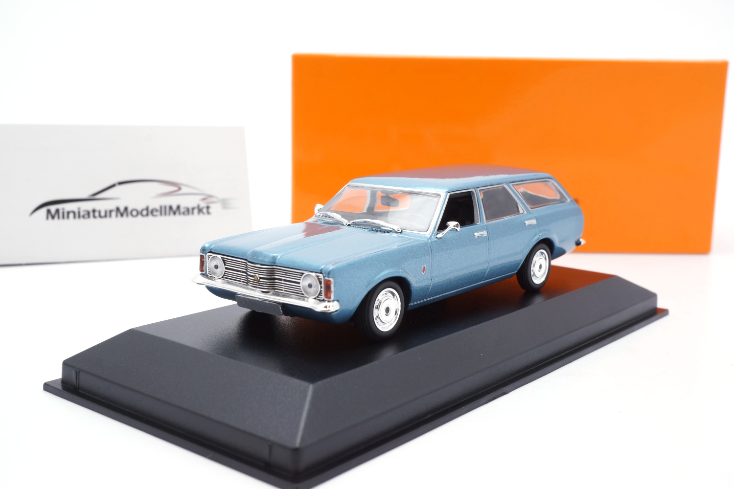 Minichamps 940081311 Ford Taunus Turnier - Blau Metallic - 1970 1:43