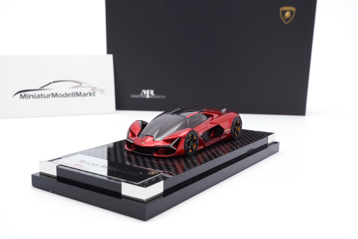 MR MR64_001E_LUX Lamborghini Terzo Millennio - Metallic Pearl Red (Carbon) 1:64