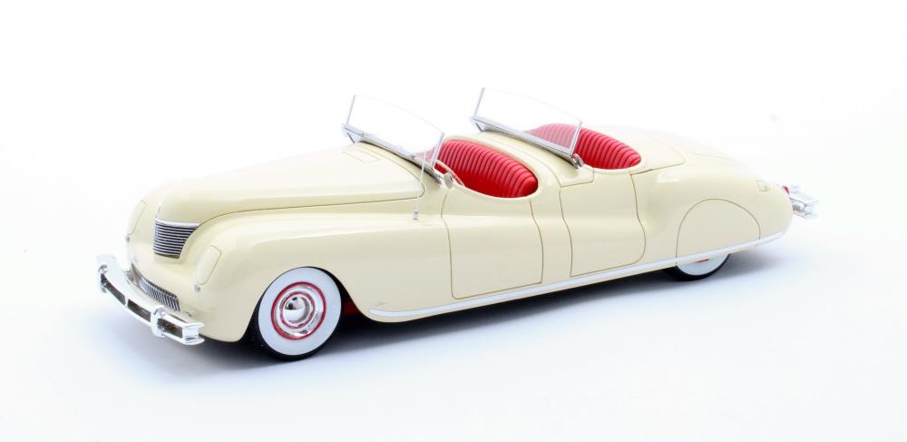 Matrix Scale Models 20303-021 Chrysler Newport Dual Cowl Pheaton LeBaron cream 1941 1:43