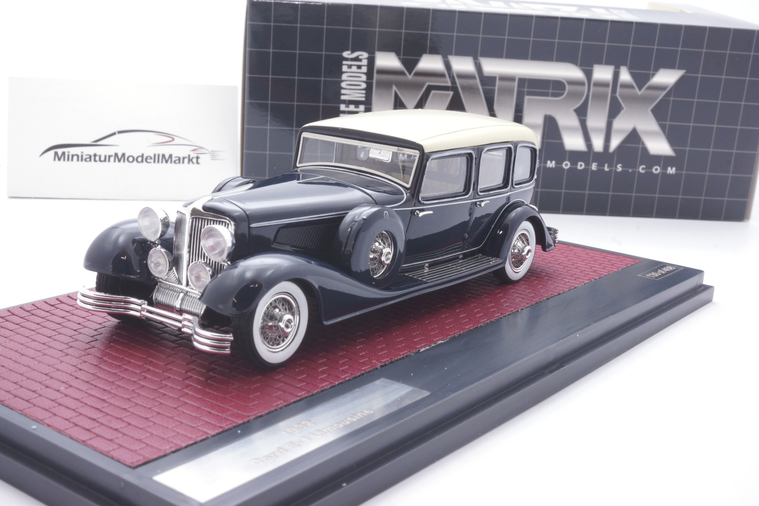 Matrix Scale Models 50307-031 Cord E-1 Limousine - dunkelblau - 1932 1:43