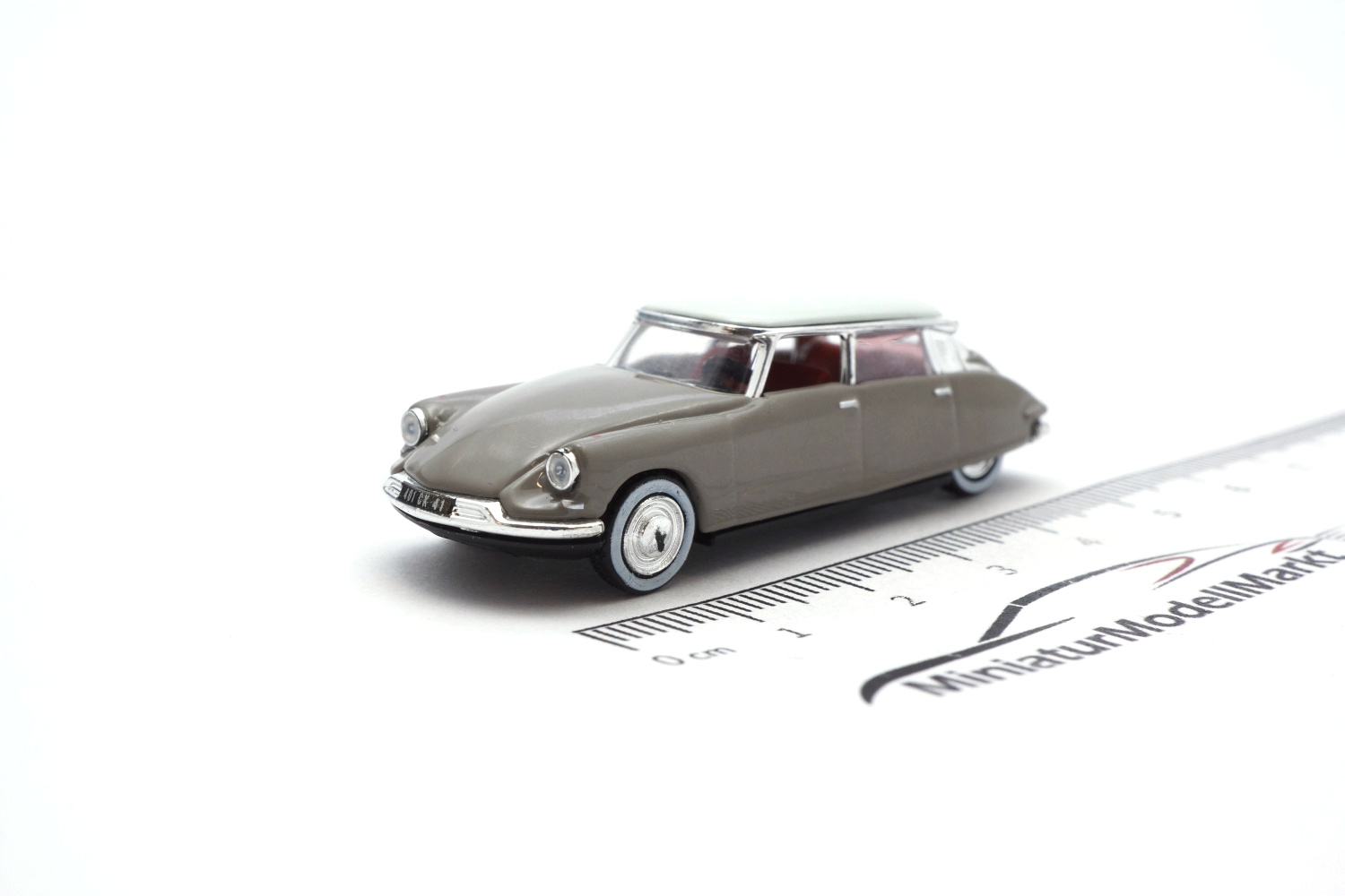 Norev 157089 Citroen DS 19 - Grau - 1959 1:87